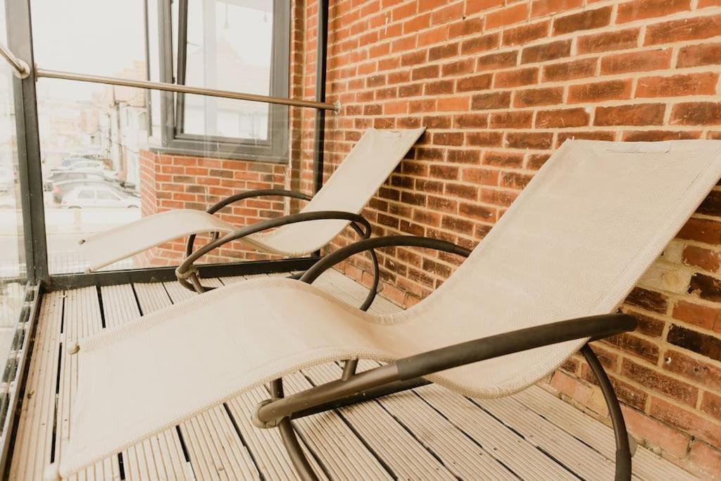 The Sea Deck Apartment - Westbrook Bay Beach - By Goldex Coastal Breaks Margate Exterior foto